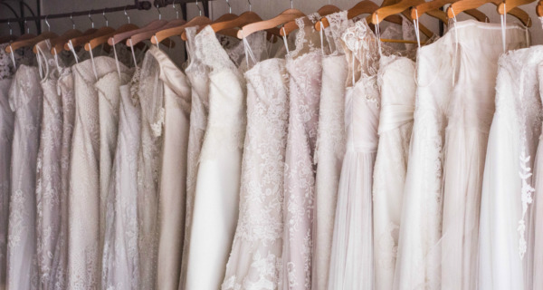 Il vestito da sposa corto? Non solo come secondo abito...