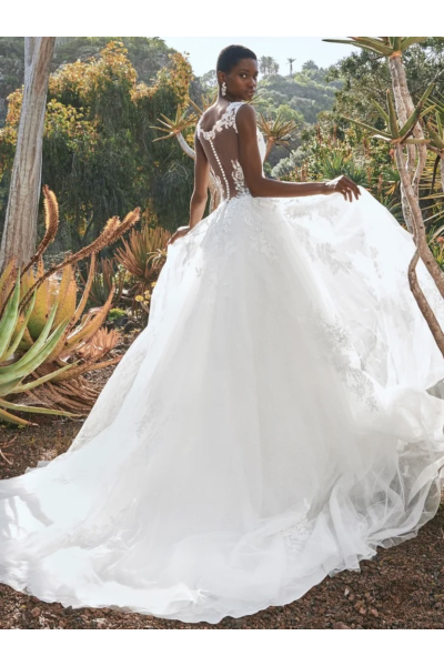 BOREALIS LINEA PRONOVIAS