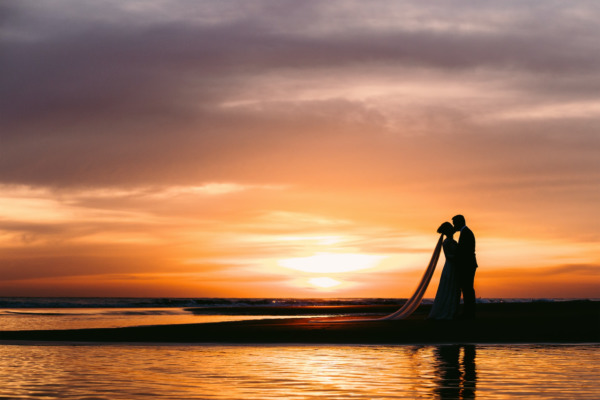 Come organizzare un matrimonio al tramonto