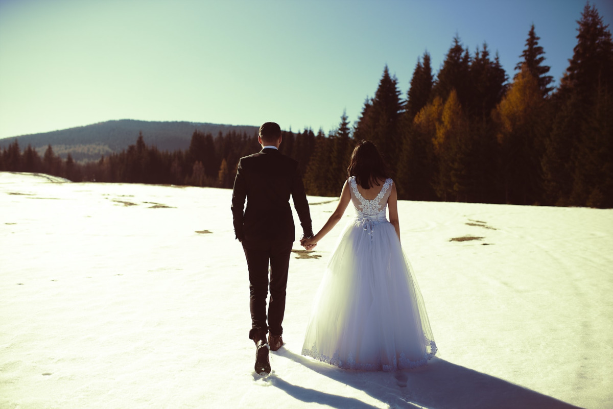 Come scegliere un abito da sposa invernale
